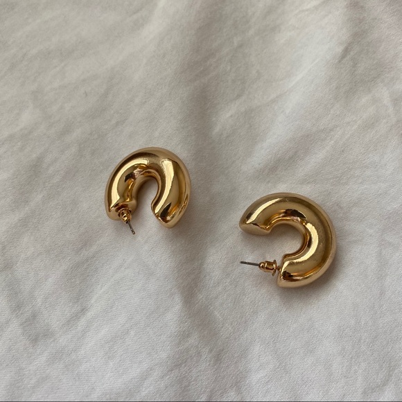 Vintage Inspired Gold Hoops - Picture 2 of 5